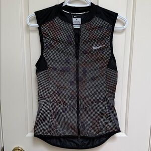 Nike sz XS Women's Running Vest 800 Aeroloft black mix down insulated vented